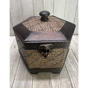 Vintage Wooden Storage Box Jewelry Keepsakes Hexagonal Shape Hinged Lid
